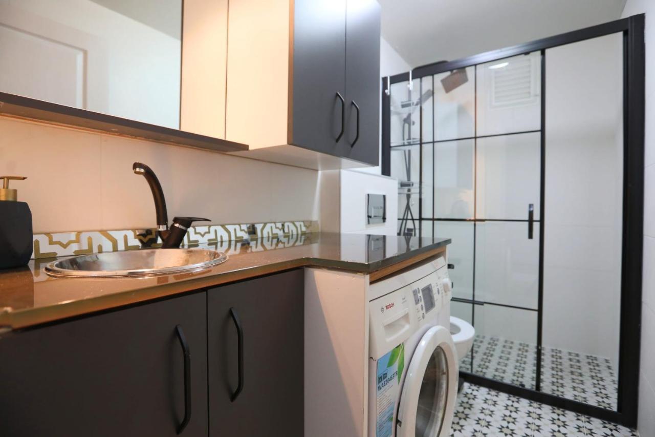 Stylish And Central Flat In Kadikoy Istanbul Exteriör bild